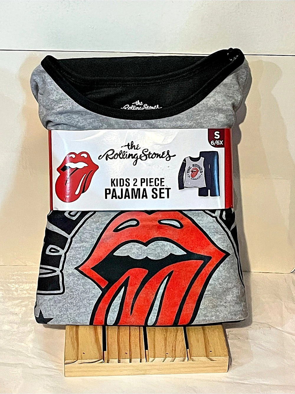 3/$15.00
The Rolling Stones Kids 2 Piece Pajama set